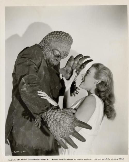 the MOLE PEOPLE (1956)
#scifi #monster #retrohorror