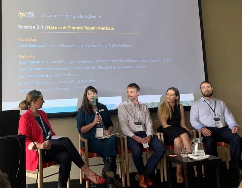 QldTFN's tweet photo. @QldTFN CEO Dr Liz O'Brien presenting at the 7th Carbon Farming Industry Forum.
"QTFN is well placed to participate in global markets as more companies are beginning to think seriously about their dependence on natural resources."
#biodiversity #naturalcapital https://t.co/GrSIxOlHZ0