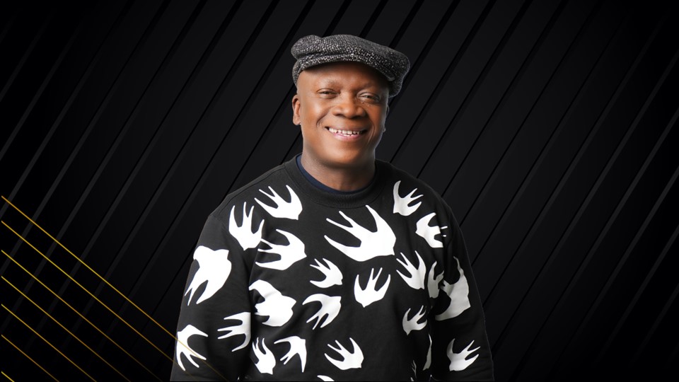 Radio2000_ZA's tweet photo. #TheMorningBuzz| Ndi matsheloni  #BuzzNation how are you doing? Let's buzzzzz in 🐝🐝🐝 into a new day!!!!! 

@GlenLewisSA @LeloMzaca @nathi_ndamase https://t.co/iU3NFymGlk