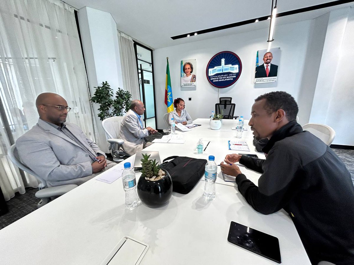 forum_fss's tweet photo. Exciting meeting as the #ACRC Addis Ababa research team sat down with the AA City Manager's office! We explored exciting avenues of cooperation and shared our research outline. Collaboration in progress! @AfricanCities_ #ACRCAddis #CityManagerOffice #ResearchCooperation https://t.co/mhms2xUjuR