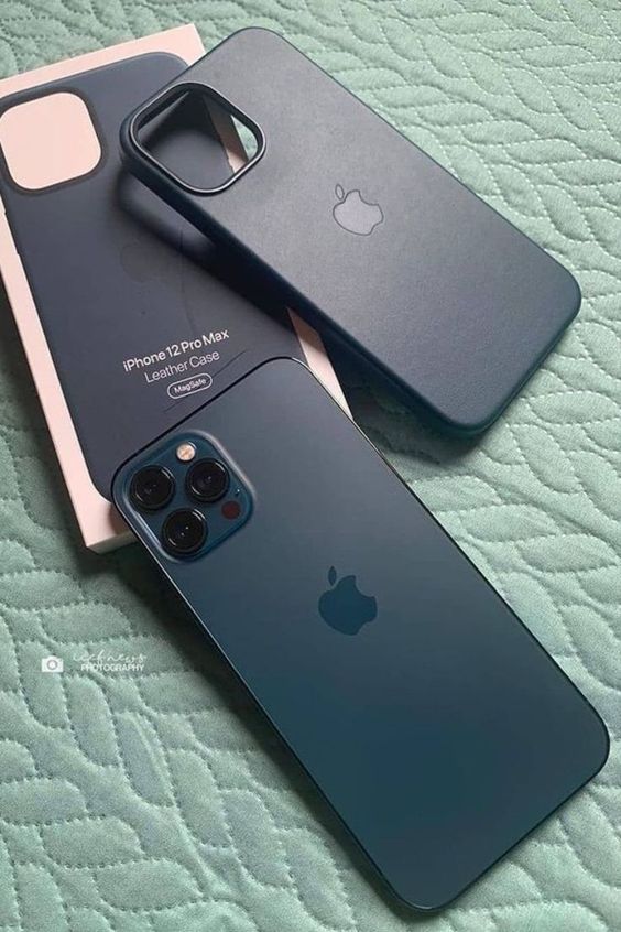 Free_NewIphone's tweet photo. 🎉GIVEAWAY ALERT🎉 Enter to win the latest and greatest iPhone 13! Please visit the profile link and submit your details to participate. Follow, retweet, and tag 3 friends in the comments for additional entries. Winner will be chosen in one week. Good luck! 🤞 #iPhone13Giveaway https://t.co/yPzyz8rFUt