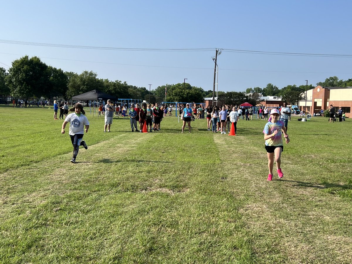 CullinsElementary tweet media