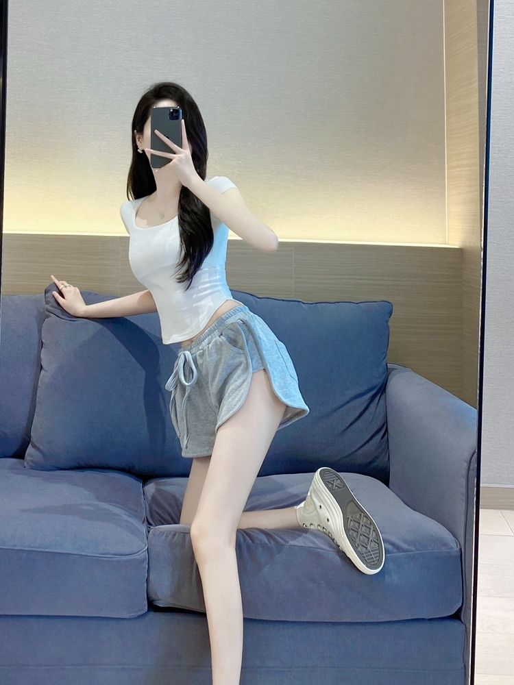 lsdkdj349128's tweet photo. 一對一服務   
妹妹服務很好  
 嫩嫩的喔   
預約起來啦   #汐止區半套 #汐止區按摩 #汐止區個工 #汐止區單女 #汐止區約砲 #汐止區約會 #汐止區定點 #付費約會 #轉推留言愛心加追蹤 https://t.co/XIofSxHAdw