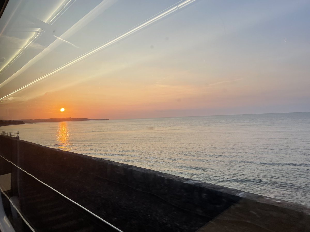 Heading to London for the Oncology Professionals Conference. Early start, but the view from the train never disappoints 😊