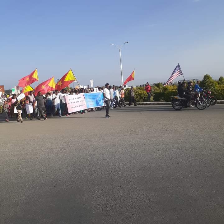 Fetsum1's tweet photo. Tigreans that are victims of the ethnic cleansing in #WesternTigray rallied to demand a return and the focus of the international community. https://t.co/guSIAy0KZH
