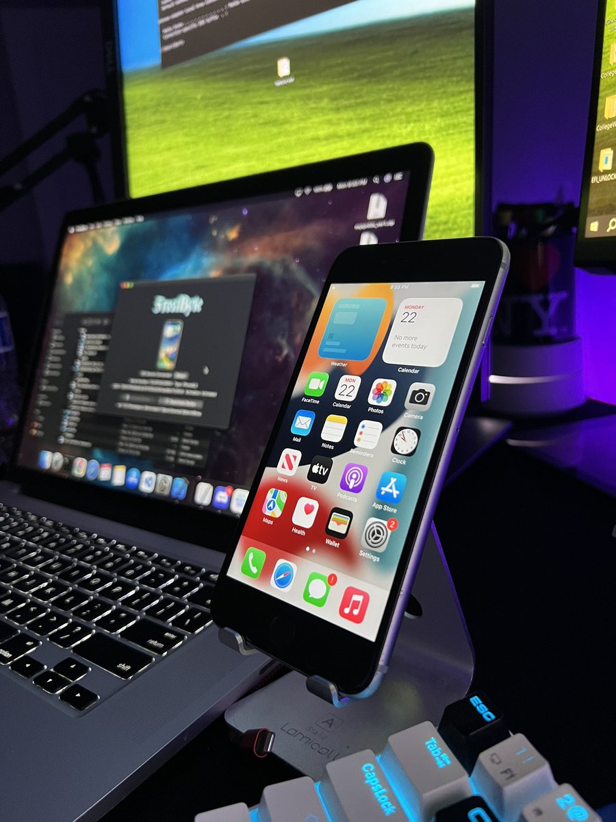 FrostByte has been released!!! ❄️🥶

FREE Untethered iCloud Bypass tool for iOS 15.0 - 16.5 checkm8 devices (no signal)

Untethered bypass 🔓
Touch ID and Passcode works 🆔
iCloud/AppStore Sign in works ✍️
This is a beta!

ver 1.0.3 beta [initial release]
EuphoriaTools.com