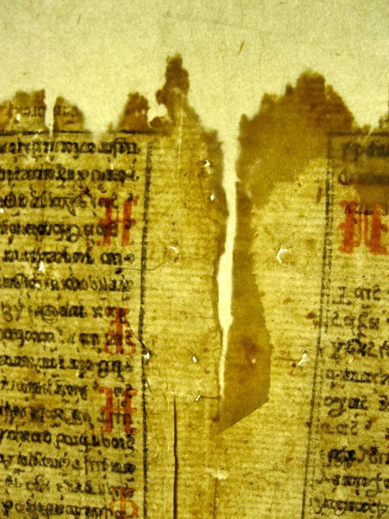 KhakiLab's tweet photo. #DidYouKnow? #Paper across #eras and #regions have many #qualities that aren’t visible to the naked eye. Find out how to identify these in our Online Talk #PreservingPaper by paper conservator Amalina Kohli Dave on Sat, 27 May, at 6 PM IST on Zoom.

Admission free.
Register now at: https://t.co/qqJB9PQbRv

#Papers #PaperHistory #Heritage #History #HeritageEducation #Manuscripts #PrintedPapers #Museums #Libraries #PaperConservator #ConservationLab #Conservator #India #IndianStories #Maps #StoryTellers #Archives #Archiving #Conservation #HistoryLovers #Heritage #OnlineTalk #FreeTalk #Zoom #KhakiLab