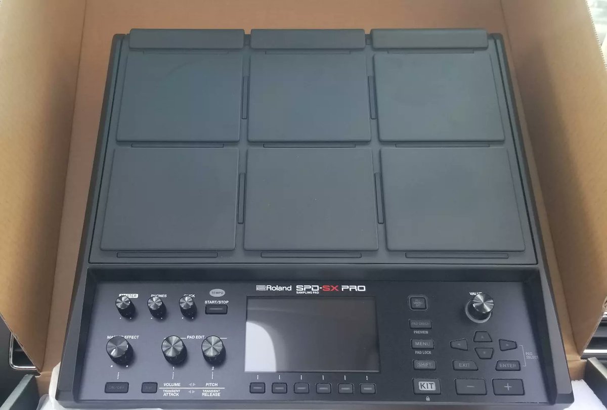 DaFuzzyDrumma's tweet photo. Just copped the new @rolandglobal SPD-SX Pro. Game changer!!! #spdsxpro #spdsxroland #rolandspdsxpro
#rolandglobal #workingdrummer #mididrums #livedrummer #hybriddrums #hybriddrumming #electronicpercussion #electronicdrums #drumlife #drumming #drummer #drums https://t.co/0NBhUi094X