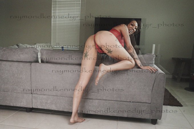 Raw and unedited but I just wanted to show comfortable I was &hearts;️ we had a time, vibe was A1 and I&rsquo;m looking<a href="/tag/firstanalscene"class="tags"><span>#firstanalscene</span></a>