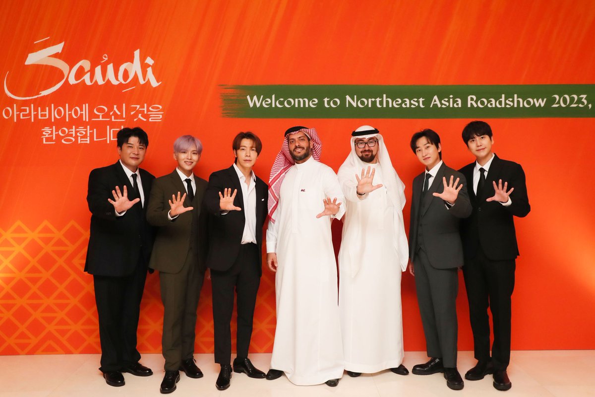 📰 슈퍼주니어, 사우디 관광청 홍보대사 됐다 "좋은 인연"

SUPER JUNIOR establishes a good relationship by becoming the ambassador for the Ministry of Tourism of Saudi Arabia

naver.me/xJalW8Cu

#슈퍼주니어 #SUPERJUNIOR