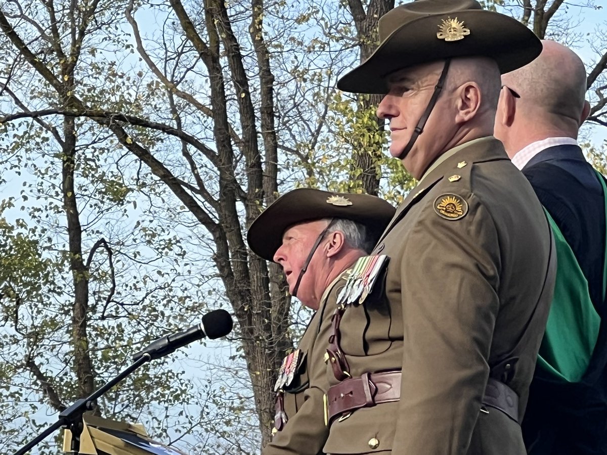 gfoleyivanhoe's tweet photo. Delighted to have LTCol (Retd) David Waugh, Honorary Colonel, address our cadets at the @ivanhoegrammar 62nd Annual Ceremonial Parade. #learningtogether #youngpeopleofcharacter https://t.co/gffCCQOMWh