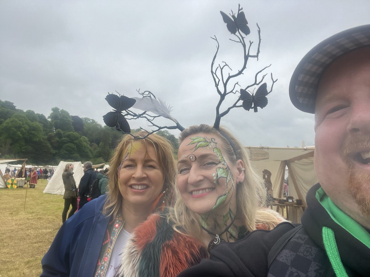 1/4 Boyne Valley Viking Festival 2023 Slane Castle, Co Meath Ireland #viking #valhalla #ireland #slane #tourism #craic #skol #priestess #pagan #history @SlaneCastle @DiscoverBoyneV @TiMediaNordics