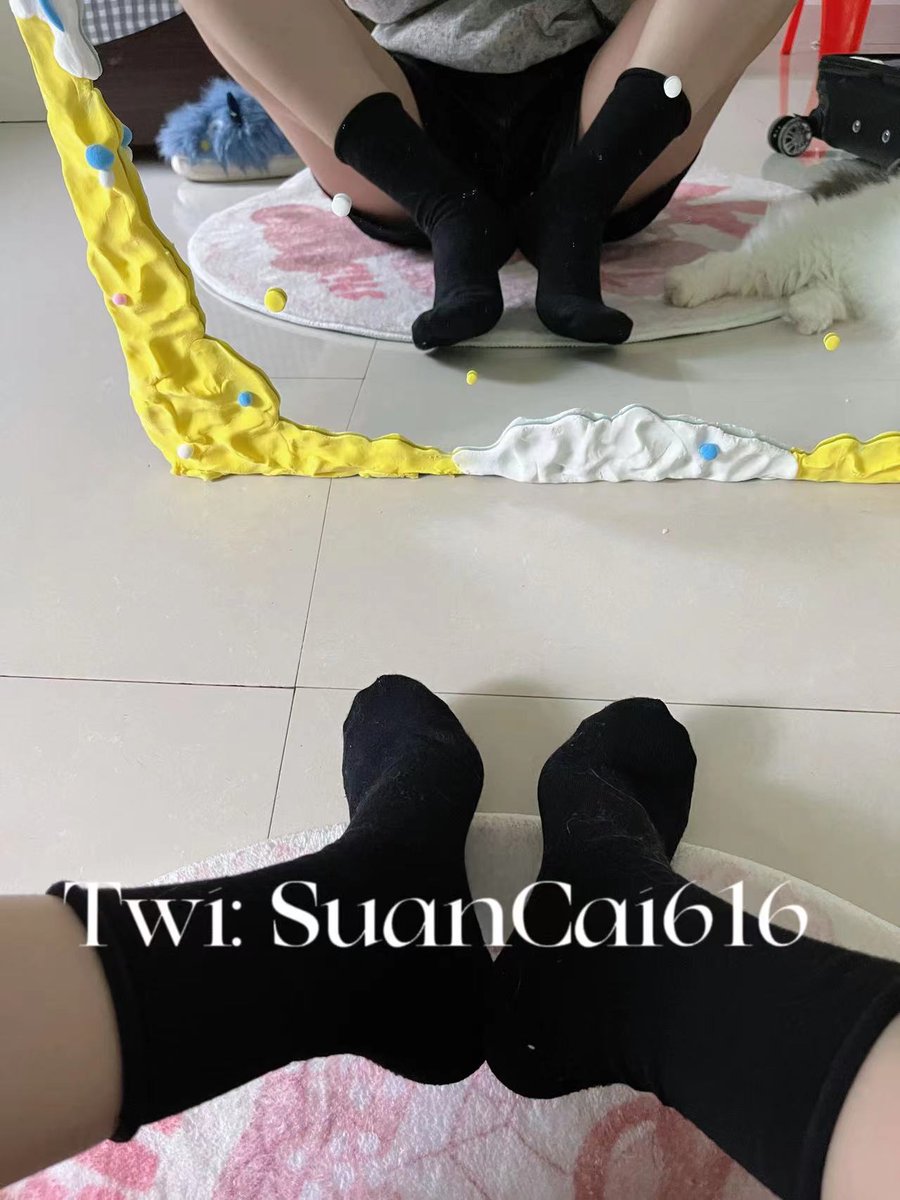 SuanCaai's tweet photo. 我这么可爱袜子为什么会这么臭呀( ˃̶̤́ ꒳ ˂̶̤̀ )每次袜子都湿湿的
购买私信哦～
#原味棉袜 #原味内裤 #原味內衣褲 #原味卖家 #袜子 #Sm https://t.co/BRcWiPxyXb