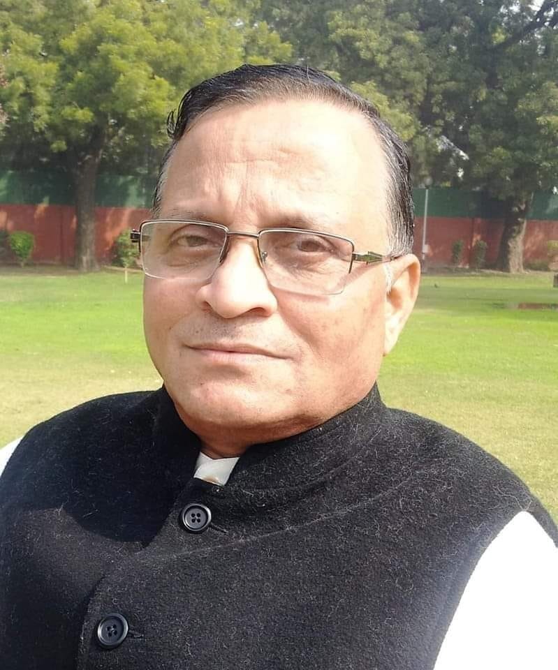 dasraghubar's tweet photo. भारतीय जनता पार्टी के राष्ट्रीय संगठक आदरणीय श्री @v_shrivsatish जी को जन्मदिवस की हार्दिक शुभकामनाएं।

बाबा बैद्यनाथ से आपके स्वस्थ और सुदीर्घ जीवन की कामना करता हूं। https://t.co/7jfkwAF8zb