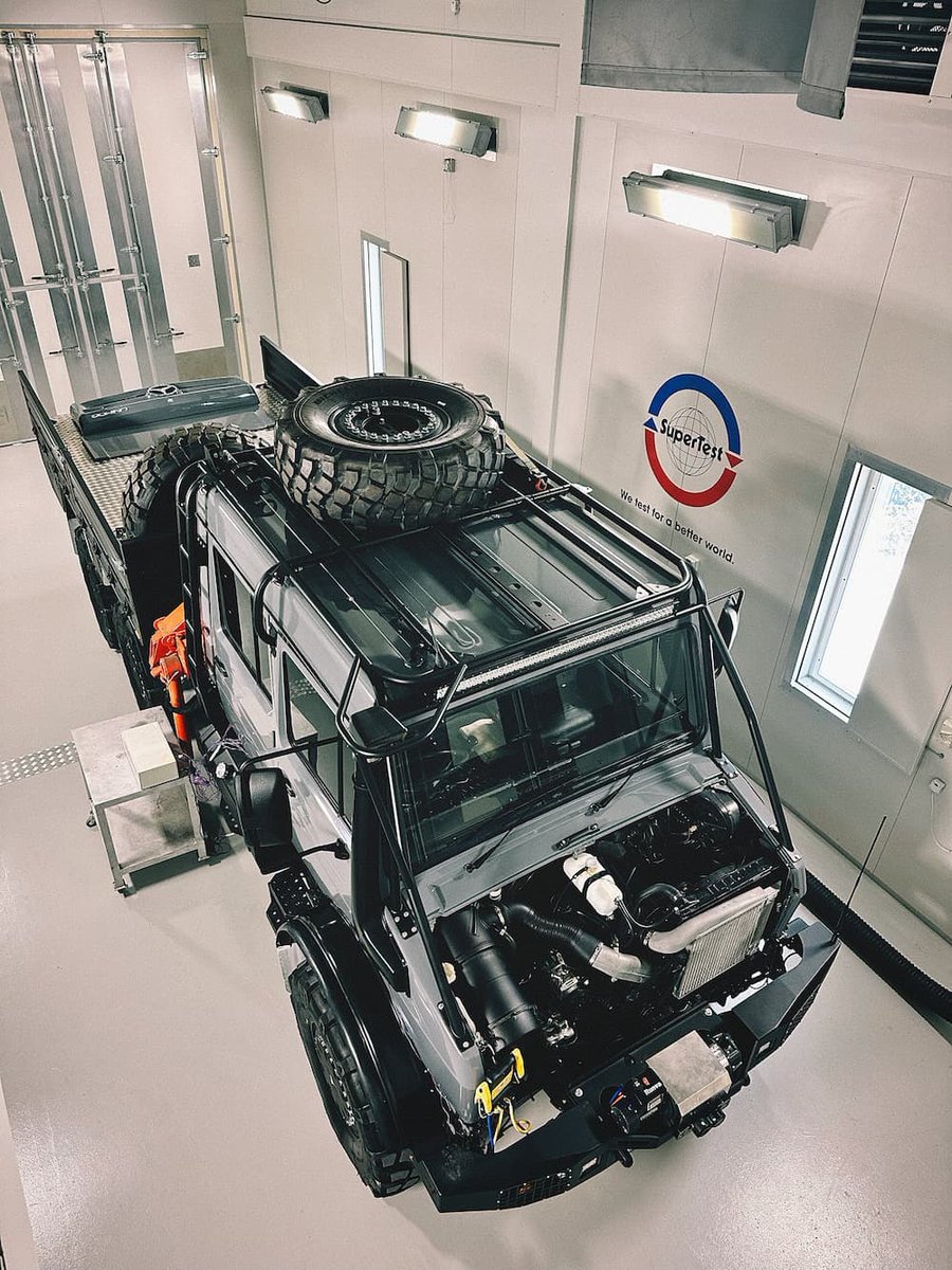 A special 6x6 U2450 #UniMog was delivered to our SuperTest facility by Unidan Engineering. Our team validated the AC system design+setup to ensure the cabin AC performance could withstand harsh environments. unicla.hk/efficient-unim…
#supercoolsolutions #unidanengineering #unimog