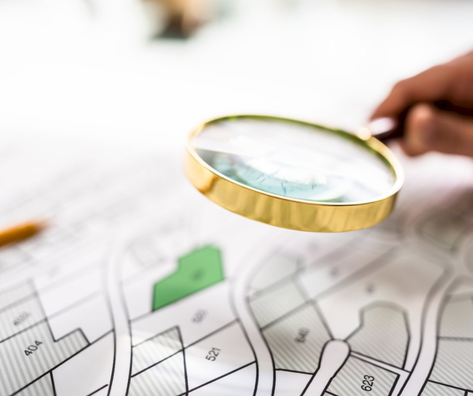 dobrageodezja's tweet image. Oferujemy tworzenie precyzyjnych map topograficznych i katastralnych, które wiernie odwzorowują ukształtowanie terenu oraz określają granice poszczególnych działek. Zapraszamy 📧 biuro@dobrageodezja.pl
#geodezja #geodeta#landsurveying #pomiarylokali #tyczenia #znakigraniczne