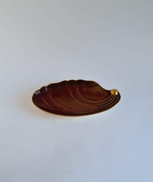 Collectable Curios' item of the day... Vintage Royal Winton ‘Rouge’ Shell Dish

collectablecurios.co.uk/product/vintag…

#RoyalWinton #Rouge #Dish #Collector #Antiquing #ShopVintage #Home #Trending #ShopLocal #SupportLocal #StGeorgesBelfast #StGeorgesMarket #StGeorgesMarketBelfast #Market