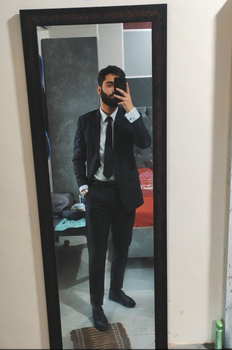 QRT with you in formals 👔👨🏻‍💼