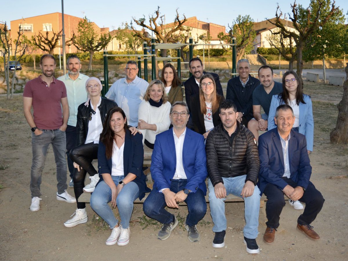 Ja ens coneixeu. Som un equip decidit i il·lusionat, amb experiència i que incorpora noves persones que aportaran més idees. Estem transformant el poble i volem continuar canviant Torres de Segre. Sempre per a un futur millor.

Estimem #TorresdeSegre. ❤️