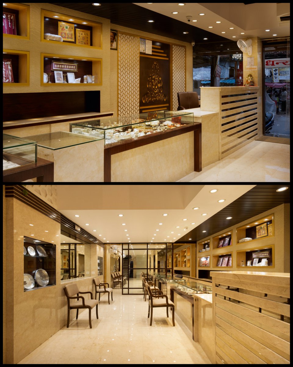Interiorlover1's tweet photo. Jewellery Showroom | Ikonique Design Studio | Rajnandgaon
📸@_vedantsharma

Full Project
https://t.co/7LOPvZleOQ via @Interiorlover1 
.
.
.
#interiorlover.in
#architecture #interiordesign #interiors #design #decor #Retail #jewelry #Retaildesign #retailinterior #photography #art https://t.co/dxNctjyyyq