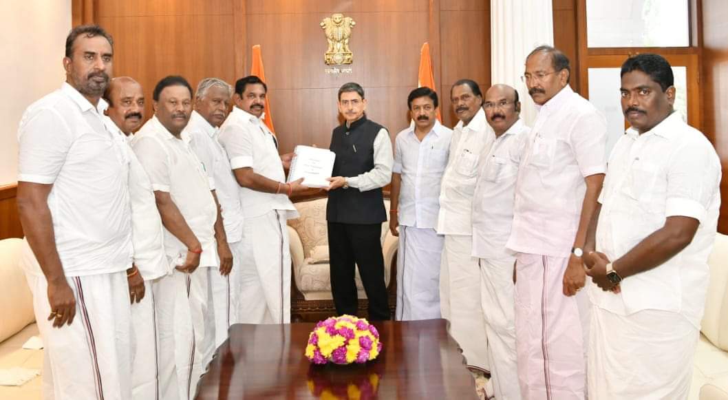 NanthagopalKn's tweet photo. @JananiiSathish @EPSTamilNadu @admkitwvlrzone @satyenaiadmk @Veera284 @SPVelumanicbe @CVShanmugamofl @ArasiyalAtro @AgriSSKrishnam1 @Dr_NamadhuAmma https://t.co/OAEzjdBtJu