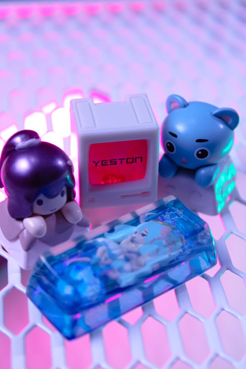 YestonOfficial's tweet photo. Do you use keycaps?
.
Yeston X ZOMOPLUS Sakura series keycap blind box shared by @ nitinn.v
.
#yeston #zomoplus #graphicscard #videocard #mechanicalkeyboard #kekcap #artisankeycap #cutepetkeycap #sakurakeycap #yestoncomputerkeycap #anime #kawaii #sakura #cutepet #altantisi https://t.co/5mfHxLkEzC