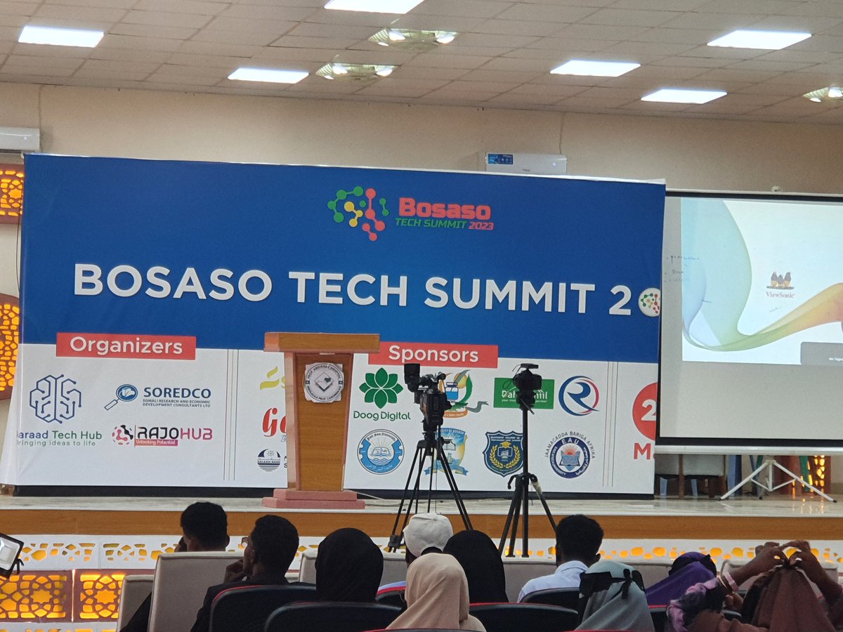 EngMohamudHasan's tweet image. Maalintii 2aad ee shirka ayaa hadda noo bilowday.
#Innovationtech 
#BTS2023