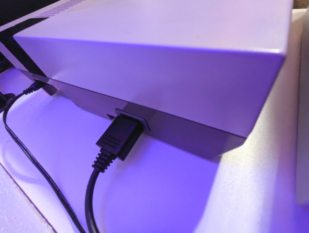 bytesaber_'s tweet image. For anyone installing Tim Worthington's NESRGB, I would encourage you to also include @Voultar's QSB kit to set yourself up for a really nice internal ribbon connection and an SNES style AV port. You can then use an SNES HD Retrovision cable.
laserbear.net/products/voult…