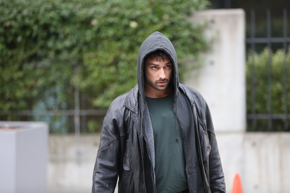 benden evlat olmaz benden sevgili olmaz benden adam olmaz

#AlpNavruz AlpNavruz
#HalilTekin #YürekÇıkmazı