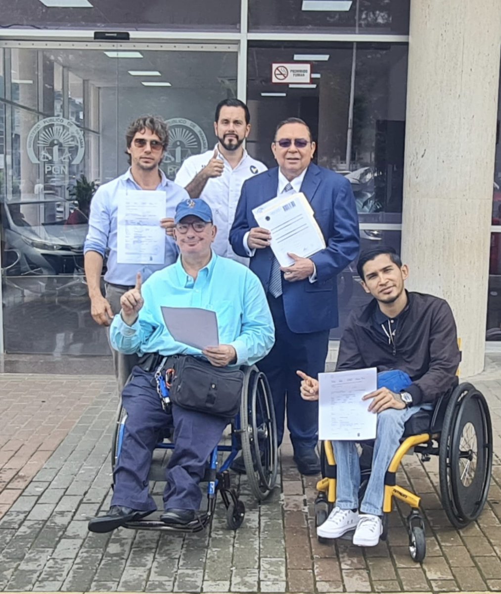 GabrielMenasche's tweet image. Este es el resultado de una investigación que se abrió a raíz de nuestras denuncias en medios, fiscalia electoral y ministerio público.
@pacocarreira
@SpringboardCR1
@OtrocaminoPma
@RicardoLombanaG
@AlvaroAlvaradoC
@flormizrachi
@prensacom
@EstrellaOnline
@denuncialo