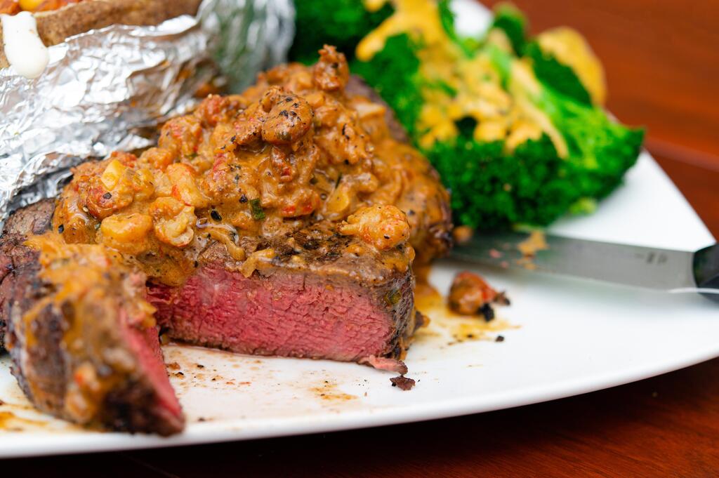 [homemade] grilled beef tenderloin with a peppercorn crawfish garlic sauce  #FoodPorn #DewMalKitchen