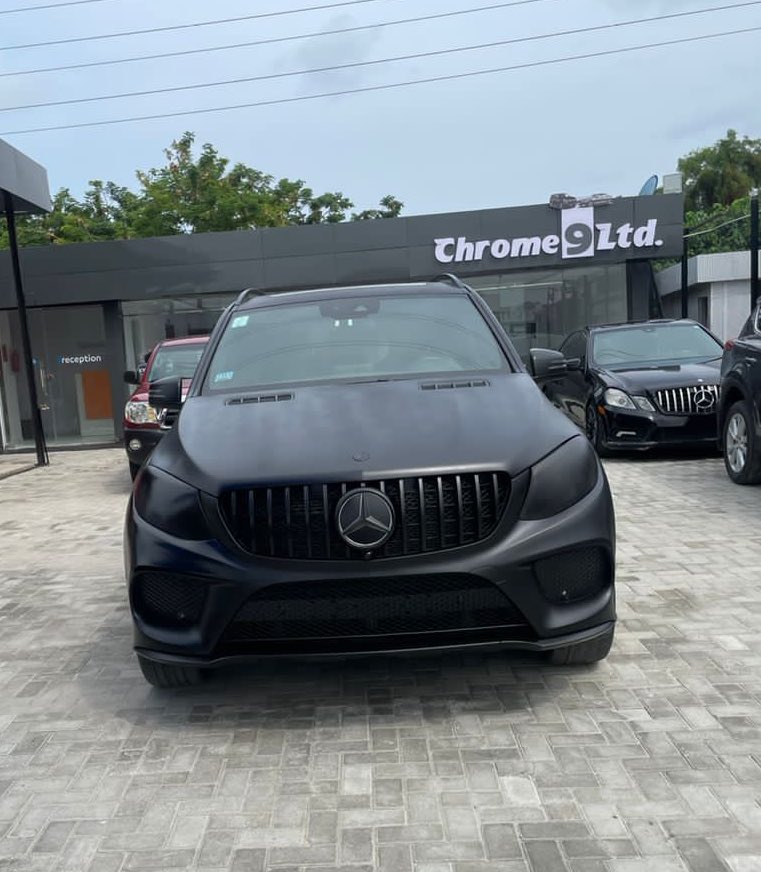 chrme9ltd's tweet photo. Amazing Car Color Baking🤩
Black Mercedes Benz Gle350 baked to Matte Black🥶🔥
Swipe ➡️ to see process shots and finished look!
#chrme9ltd #carbaking #carcolorchange #carupgrade #mercedes #mercedesbenz #explore #explorepage #automobile #automotiveshop https://t.co/FIX5kbDLg9