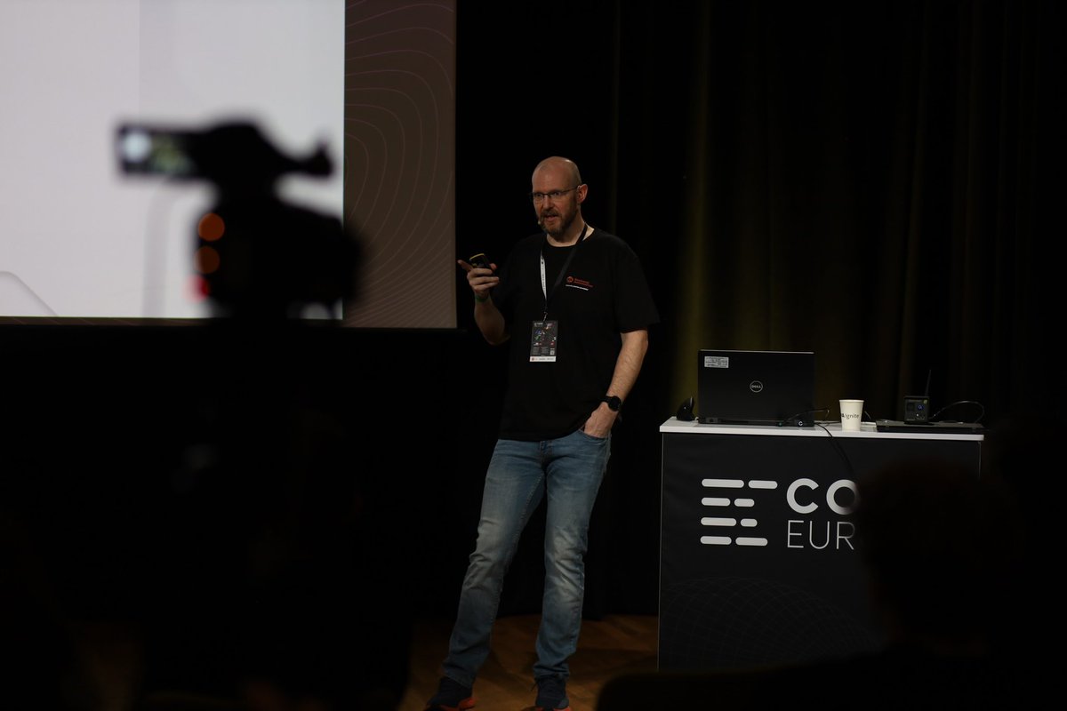code_europe's tweet image. Tomasz Jakóbiec (@ROKAutoEMEA) put emphasis on the importance of 🏛️ architectural thinking in #SoftwareDevelopment. ⌨️

#ApplicationArchitecture #CodeEurope #CodeEurope23