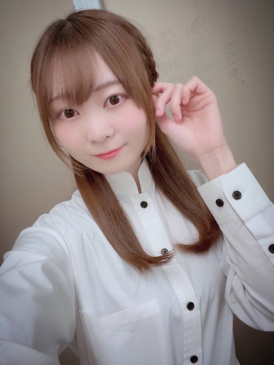 graphis　美少女 #通勤急行大爆破 小屋入りして場当たりでした🚂 いよいよ明日はGPと初日です  皆様にお届けできるのが楽しみです お仕事を頑張る全ての方に捧げます ご来場心よりお待ちしております♡ 5/24(水)～ 5/28(日) 【 脚本・演出  細川博司 ...