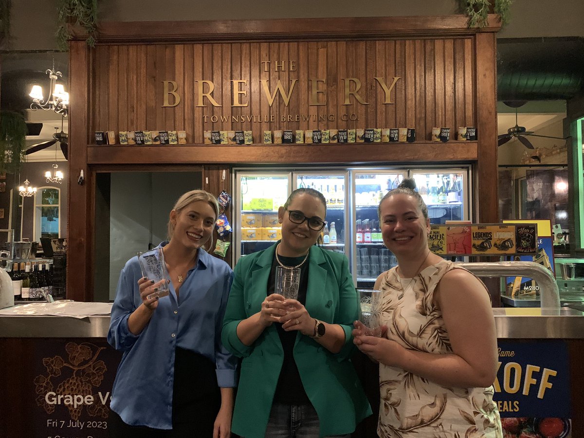 Night 2 of #PintAU23 Townsville done and dusted! 
Thanks to our amazing speakers <a href="/StudyListening/">Research Listening</a>, <a href="/KailaPutter/">Kaila Putter</a> and <a href="/AlisonSheaves/">Alison Sheaves</a> for your awesome presentations! 
🧠🎶🤰🧬🚀
<a href="/jcu/">James Cook Uni</a> <a href="/pintofscienceAU/">Pint of Science AU</a> <a href="/pintsworld/">Pint of Science World</a>