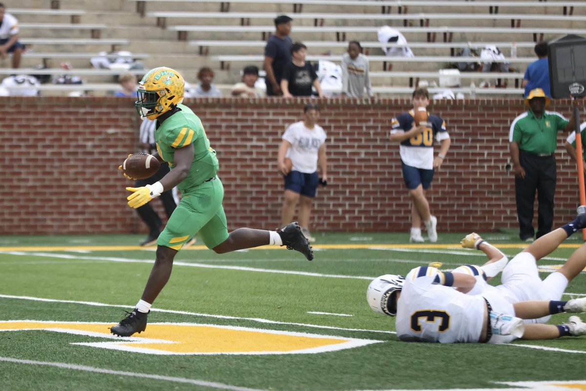 DublinIrishFB's tweet photo. What a time last night ☘️🏈

Spring Scrimmage 2023 https://t.co/tmdiZ1msGW