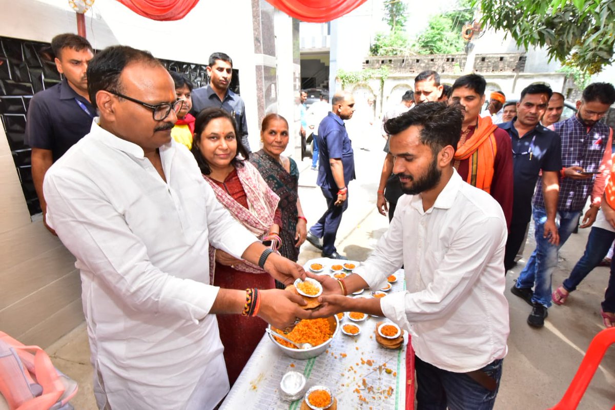 Brajesh Pathak tweet media