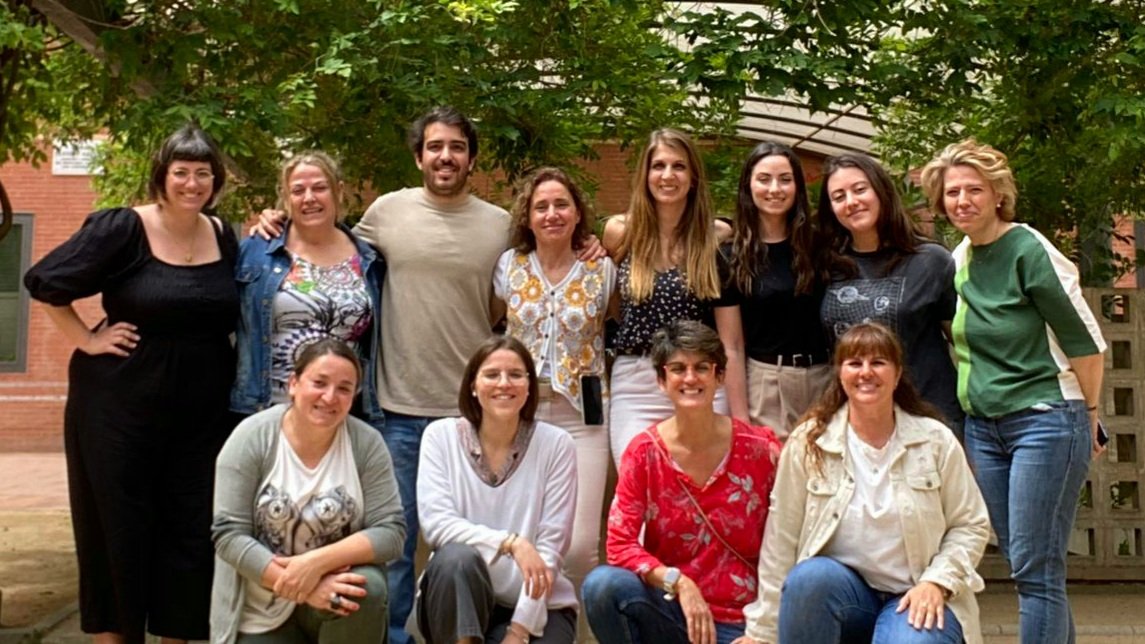 nsanchezruano's tweet photo. Donem la benvinguda als nous residents!! @UDMAFICclinic @CAPSBEsq #capborrell https://t.co/DEI682ImmV