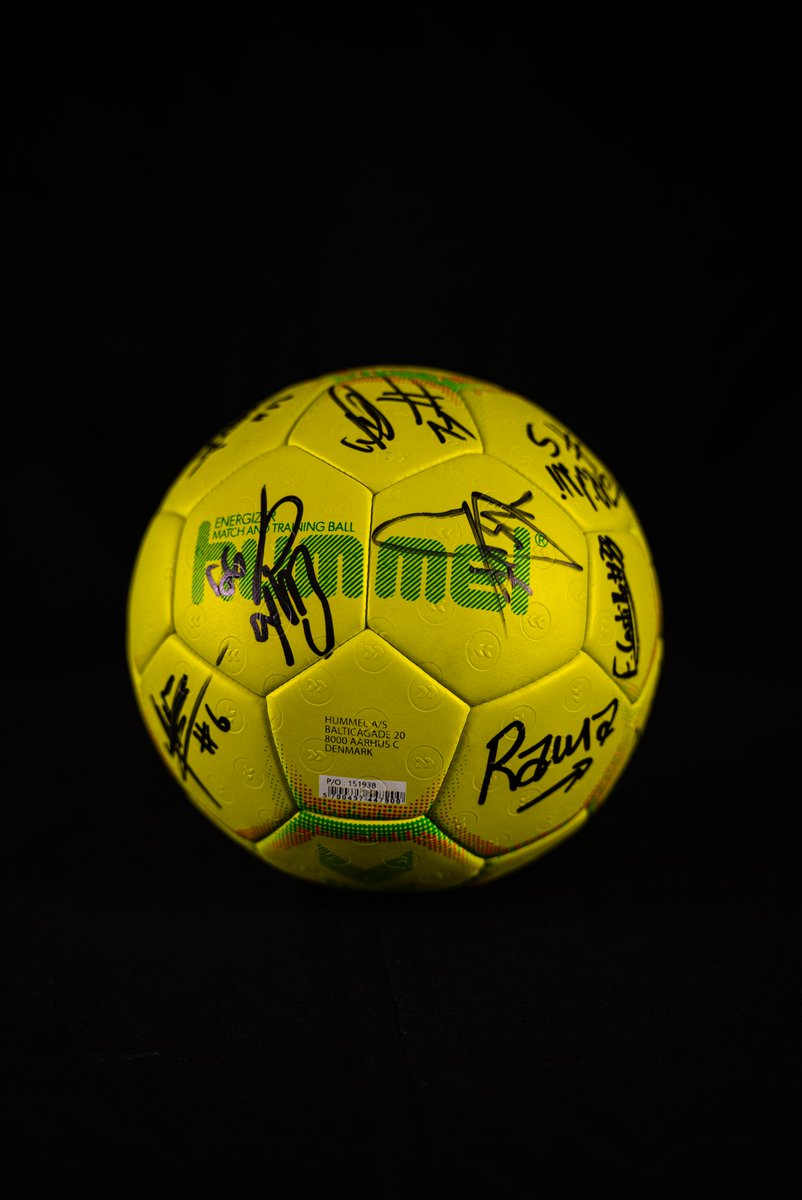 FedCatHandbol's tweet image. 💥 SORTEIG ‼️ Amb motiu de la la Final Four de la @ehfel_official que el @BMGranollers disputarà aquest cap de setmana, sortegem una pilota signada per tot l'equip!

☑️ Segueix-nos
☑️Fes retweet a aquest post i defineix la temporada del teu equip amb una paraula.