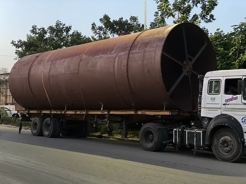 spm_engineers's tweet photo. SPM dispatched a 3.4 dia x 12.5 mtr length Kiln for a Cement Manufacturing Plant
.
.
.
#spmengineers #digestor #mgcylinder #instagram #paper #cement #machine #popereel #dryers #slatconveyor #trending #cementplant #sustainabledevelopment #turnkeyprojects #dispatched #cementkiln https://t.co/d9L1cQyBII