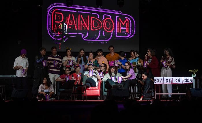 Random Podcast Escénico es la última producción de <a href="/lanavevll/">La Nave</a> para el #MeetYou2023💛 y este finde puedes verla gratis en la sala Delibes <a href="/TCalderonVLL/">Teatro Calderón</a> 😎

🎟️ Las invitaciones están disponibles en la taquilla del teatro (de 10 a 14 y de 17 a 20 h)

📆 27 y 28 de mayo