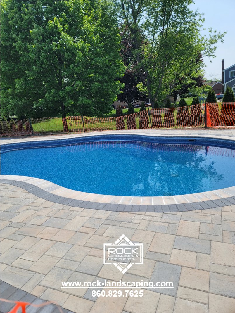 Rocklandscapect's tweet image. Dive right in and make a splash this #summer!
For more information and to schedule your free quote on any hardscape or landscape service, contact us today!
#poolpatio #pooldecking #outdoorlife #splashtime #rocklandscapect #hardscapedesigns
rock-landscaping.com