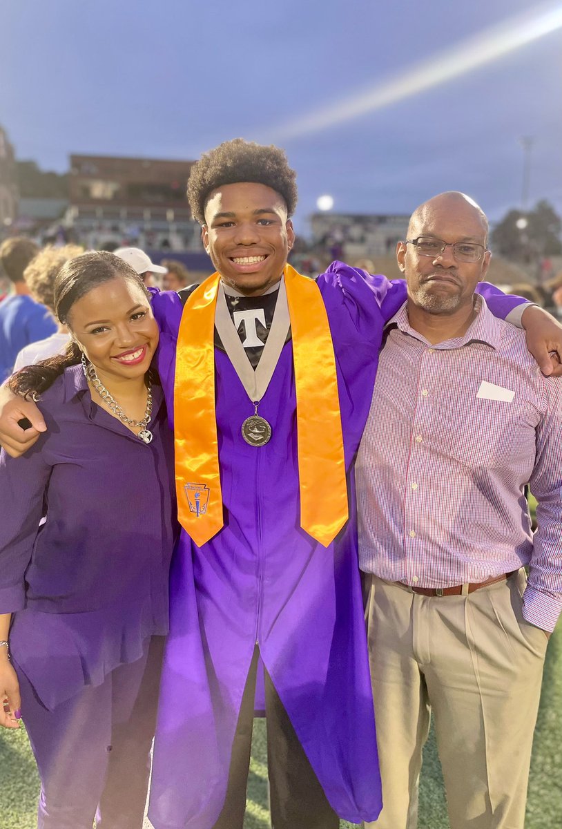 Kim Believes tweet media