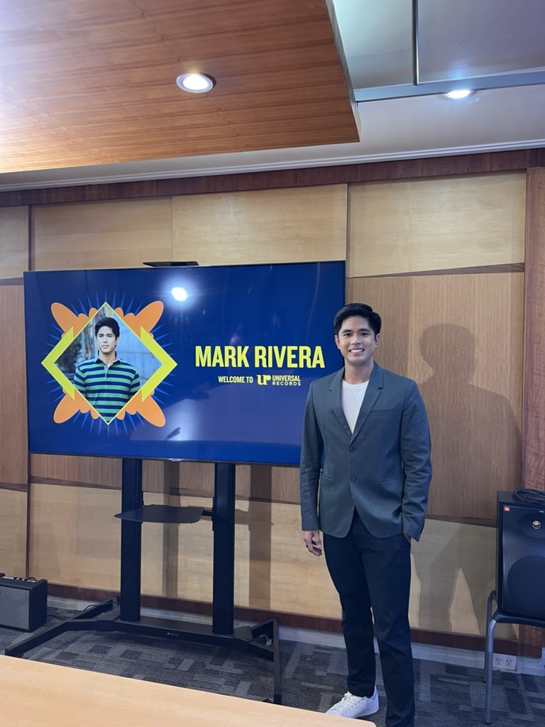 mmarkrivera's tweet photo. Thank you @universalrec_ph 🥲 https://t.co/wATYKL94Xn