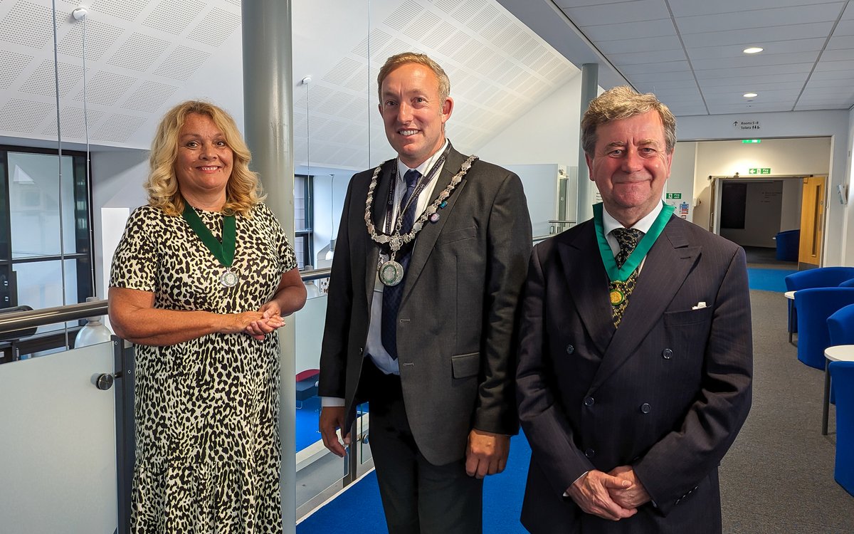 Councillor Joe Pannell has been elected as the new Chairman of the District following a unanimous vote at the annual meeting of Adur District Council.

Read all about the meeting here: 👉 adur-worthing.gov.uk/news/pr23-062.…