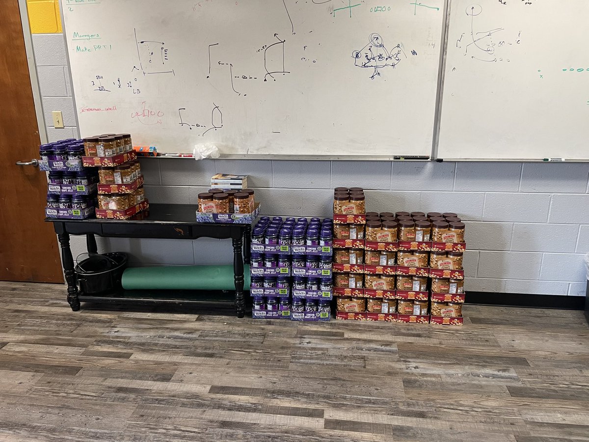 coachfrazierMSU's tweet image. In case your wondering what 600lbs of peanut butter and 300 lbs of jelly looks like. Stocking up for summer time. #OBPride