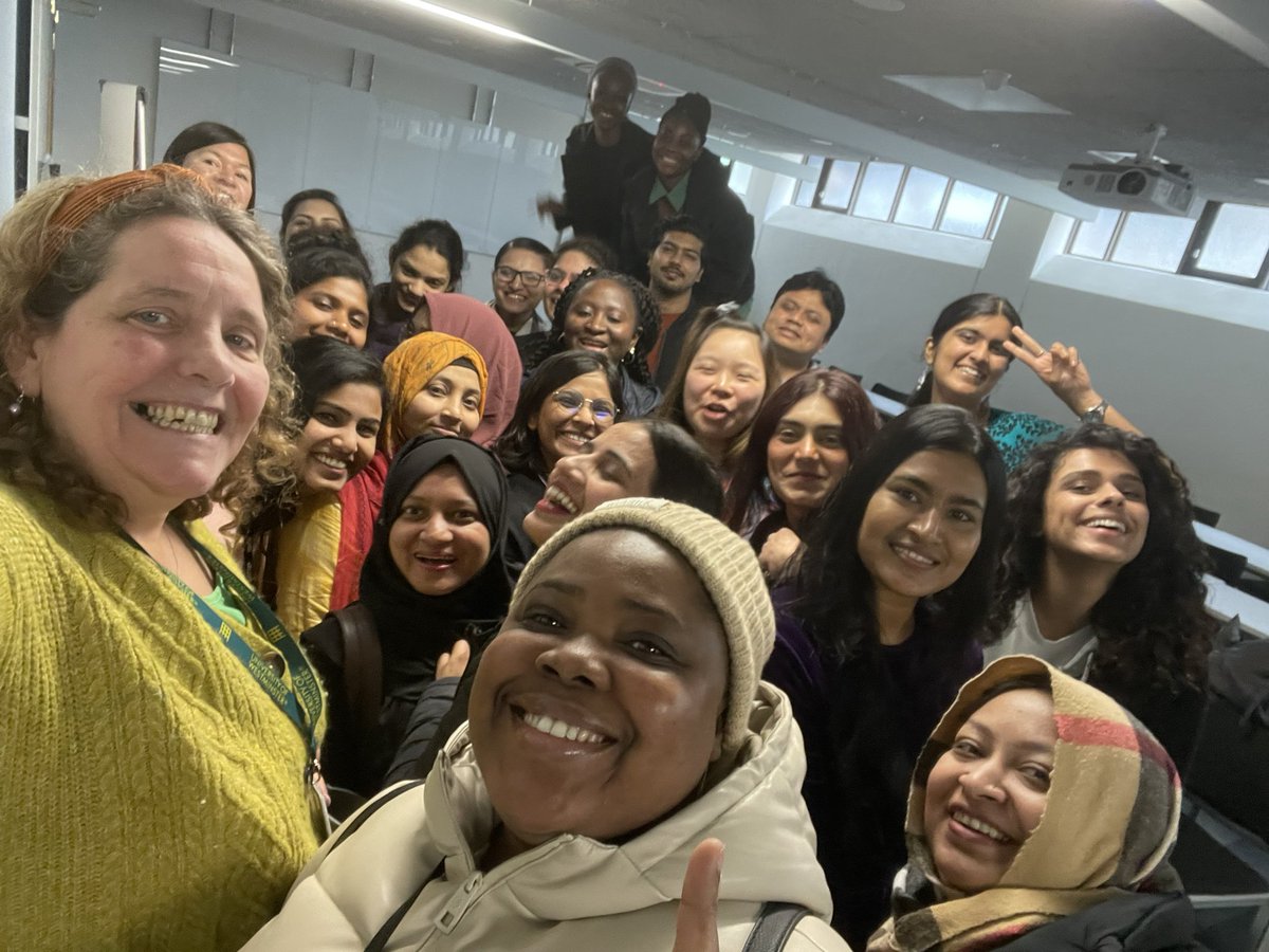 ReginaKeith1's tweet photo. So proud of students past and present ! Our MSc Global Public Health Nutrition has 68 international students this year !! They have gone on to be mayors @Nazma_16_Rahman and Ministers or Hralth and Climatr Change @ayanthecritique and working to improve nutrition @AyannaDeane6 https://t.co/2QPPvrWubv