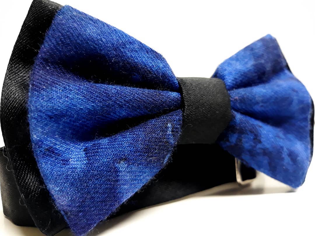 Life is like a blue bow tie: fragile and precious. Wrap yourself in the soft embrace of cashmere and fly lightly to your dreams. ✨🦋💙

davidecristofaro.com

#davidecristofaro #davidecristofarofficial #italianpainter #fluiditycollection #art #fashion #design #madeinitaly