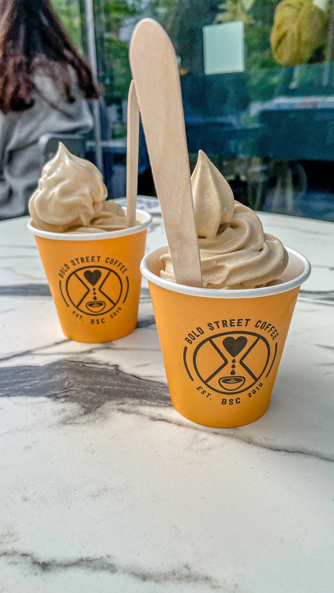 🍦☕️ ESPRESSO SOFT SERVE ☕️🍦

Yes that’s right, summer has begun over at Uni Green! Espresso Soft Serve available daily. The ULTIMATE way to get your caffeine kick on a spring Tuesday morning ☀️