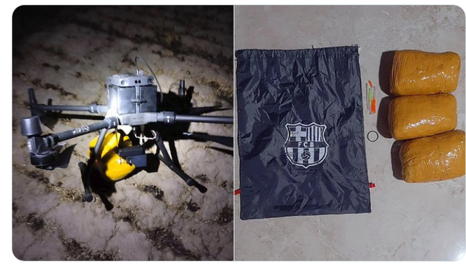 thegauravjaat's tweet photo. Last night #AlertSF Soldier shot down a Pakistani drone in Punjab's Amritsar. 2 packets suspected to be heroin have been seized during the search. #BSFAgainstDrugs #BSFProtectingPunjab #TejRan
#CSKvsGT #WTCFinal #YSRCPAgain2024 #AdaniEnterprises #TejRan https://t.co/0fHgyPZcvu